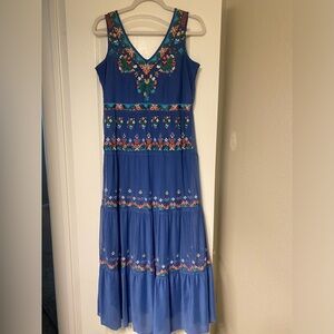 Reba Embroidered lightweight maxi dress Sz S. Fully lined